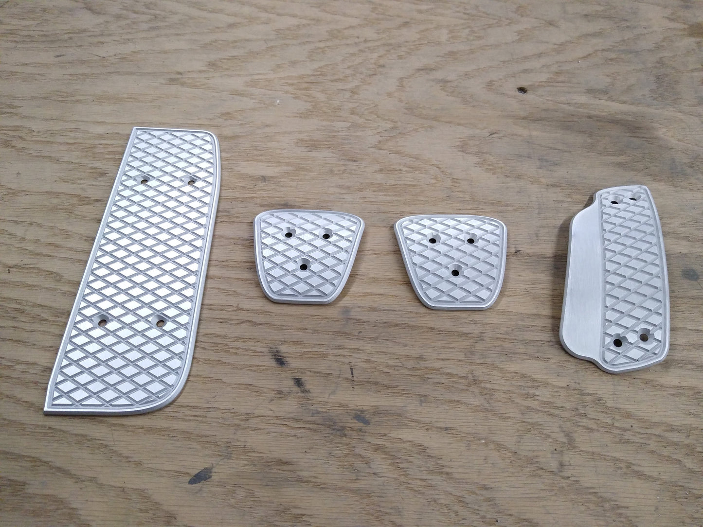 SRP racing pedals for the Camaro 5th gen in Diamond design