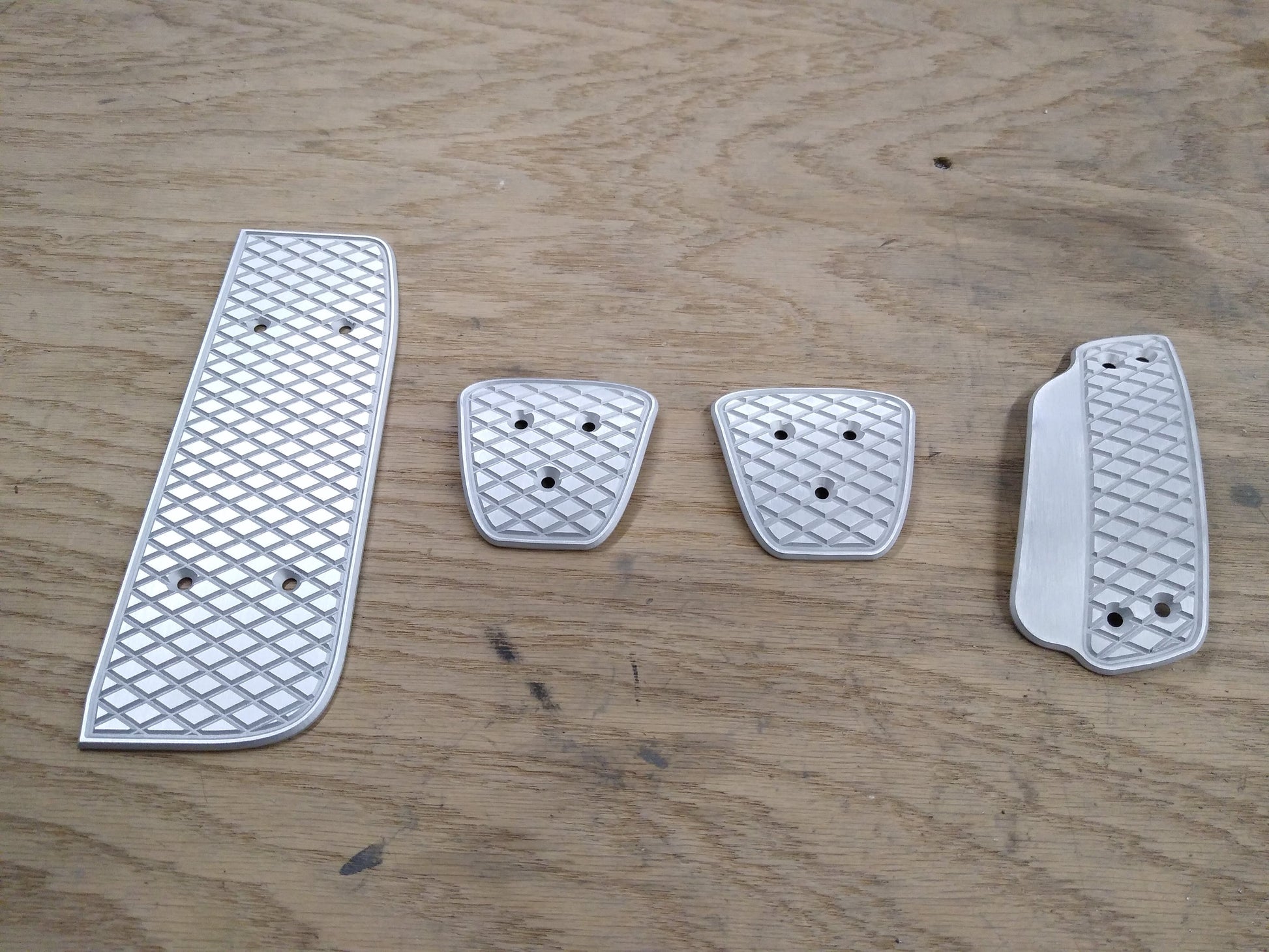 SRP racing pedals for the Camaro 5th gen in Diamond design